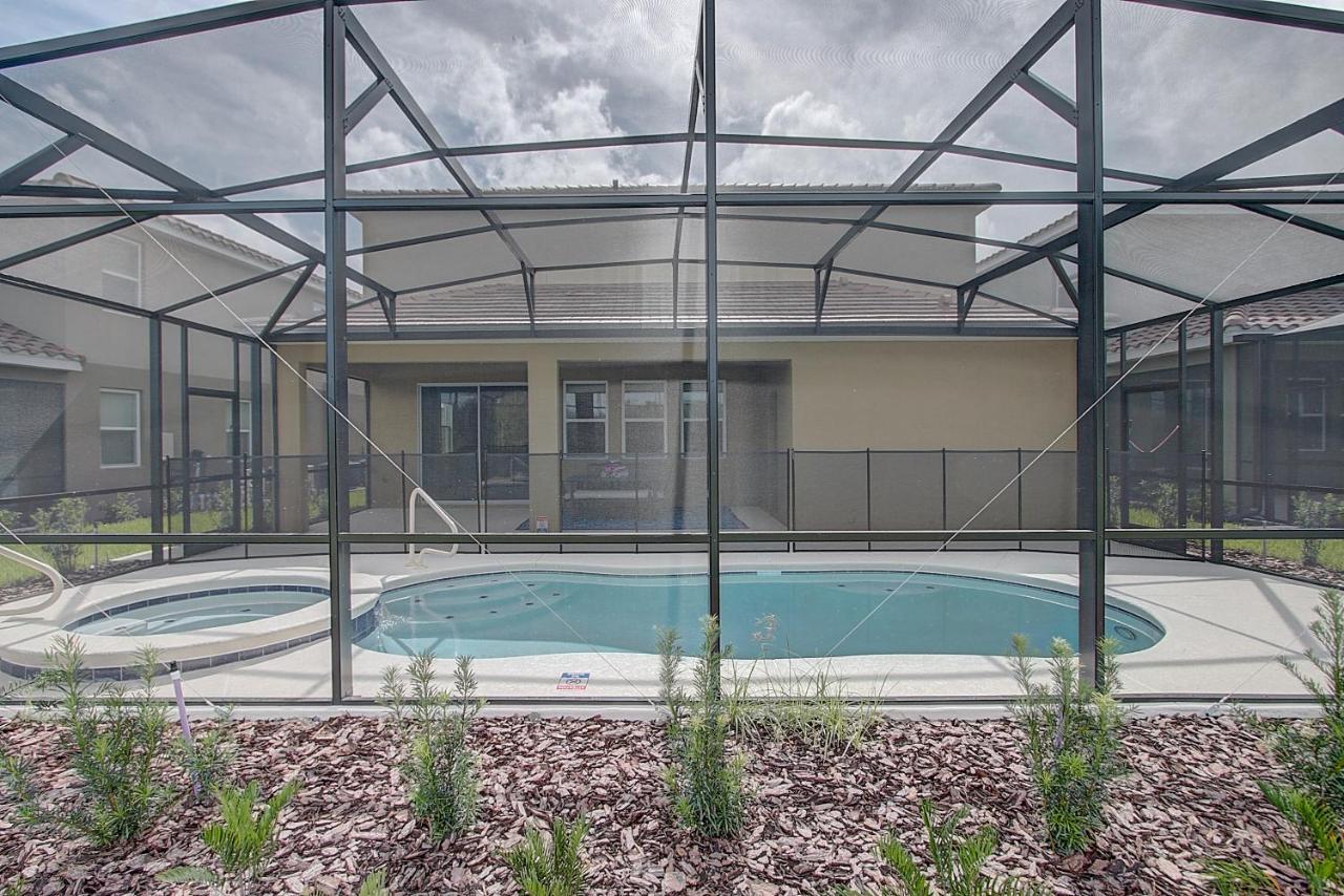 Close To Disney Huge Luxury King Suites/pool/jacuzzi