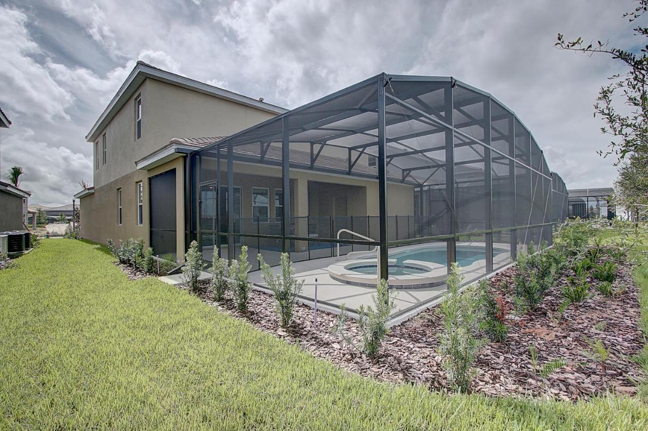 Close To Disney Huge Luxury King Suites/pool/jacuzzi Holiday home *