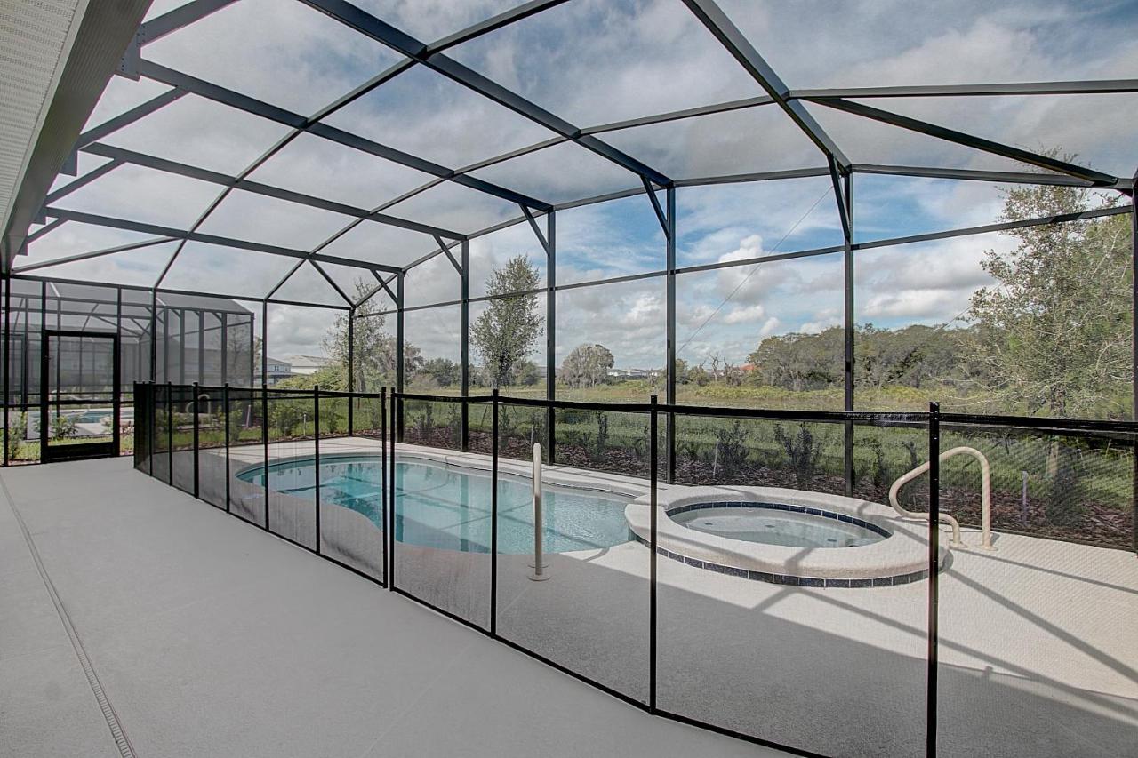 Close To Disney Huge Luxury King Suites/pool/jacuzzi Holiday home *