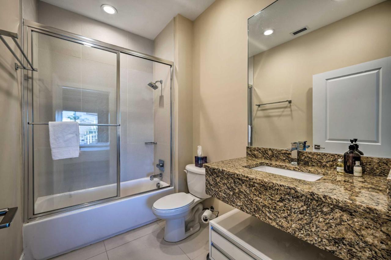 Holiday home Upscale Townhome Close To Walt World!