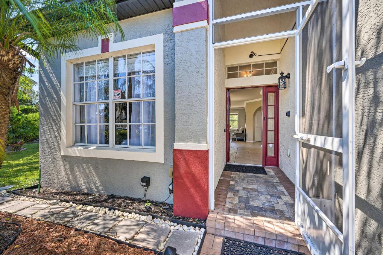 Magnificent With Water Views! Kissimmee