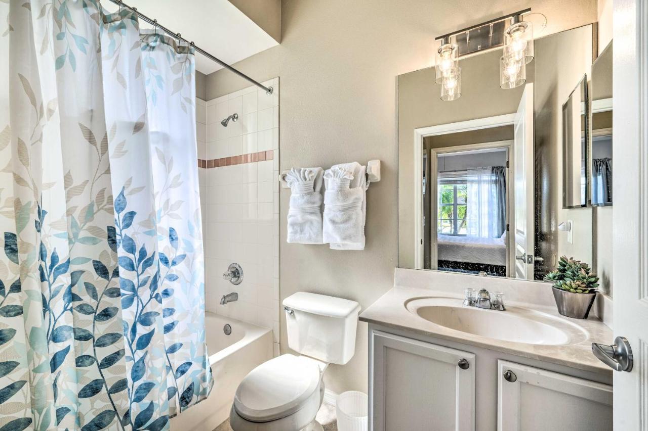 Magnificent With Water Views! Holiday home Kissimmee
