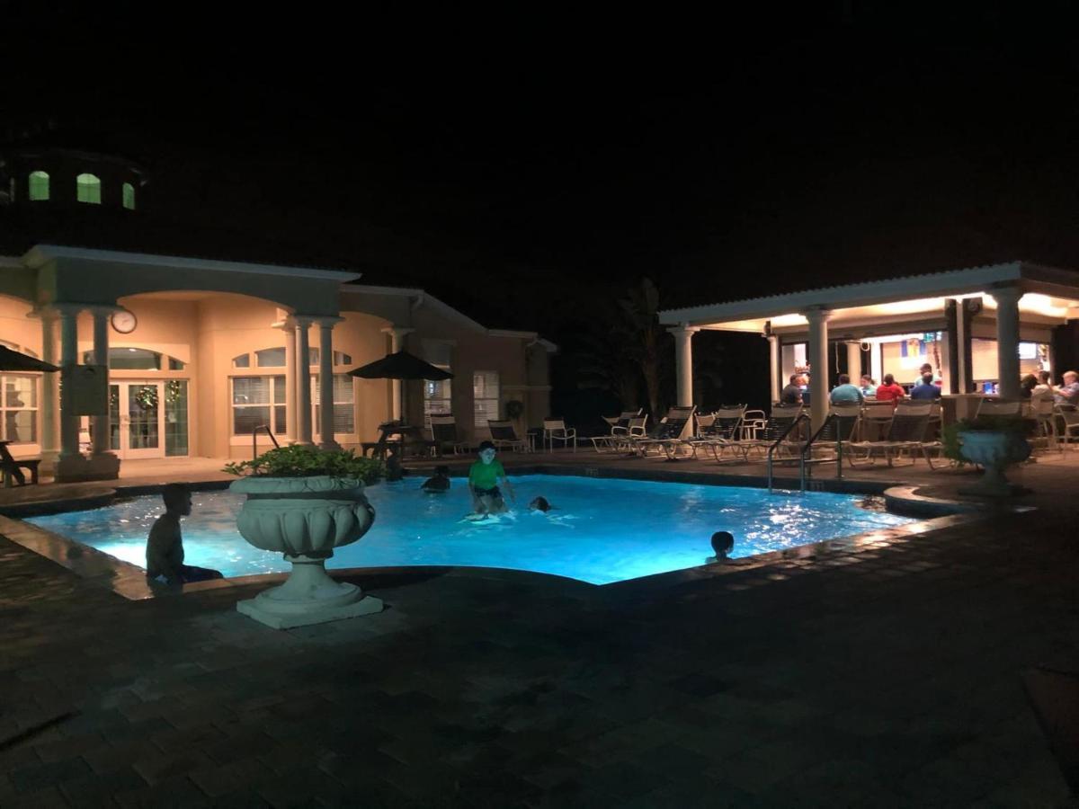 Margaritavilla At Emerald Island