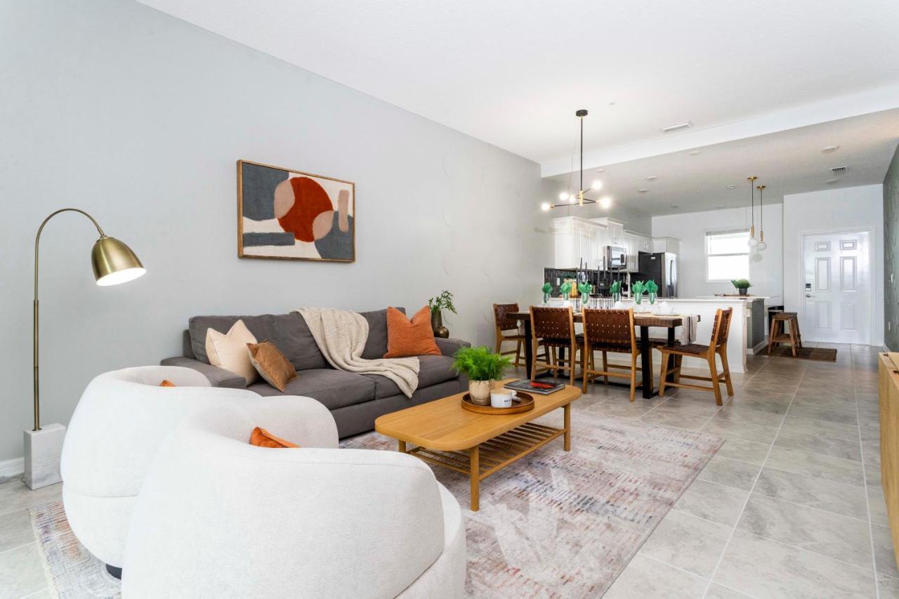 Gorgeous 2bd Apto Close To @ Storey 404 3191 * Kissimmee