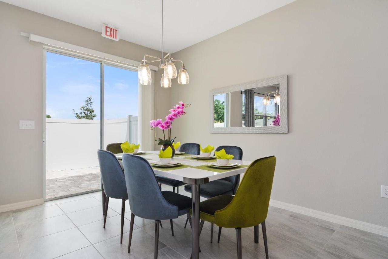 Family Friendly Four Bedrooms 5147a Holiday home Kissimmee