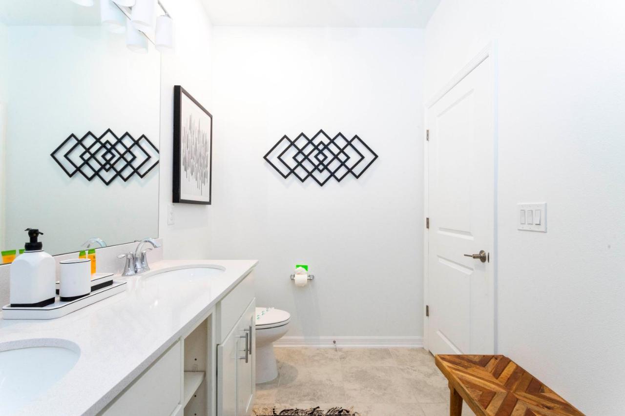 Gorgeous 2bd Apto Close To @ Storey 404 3191 *