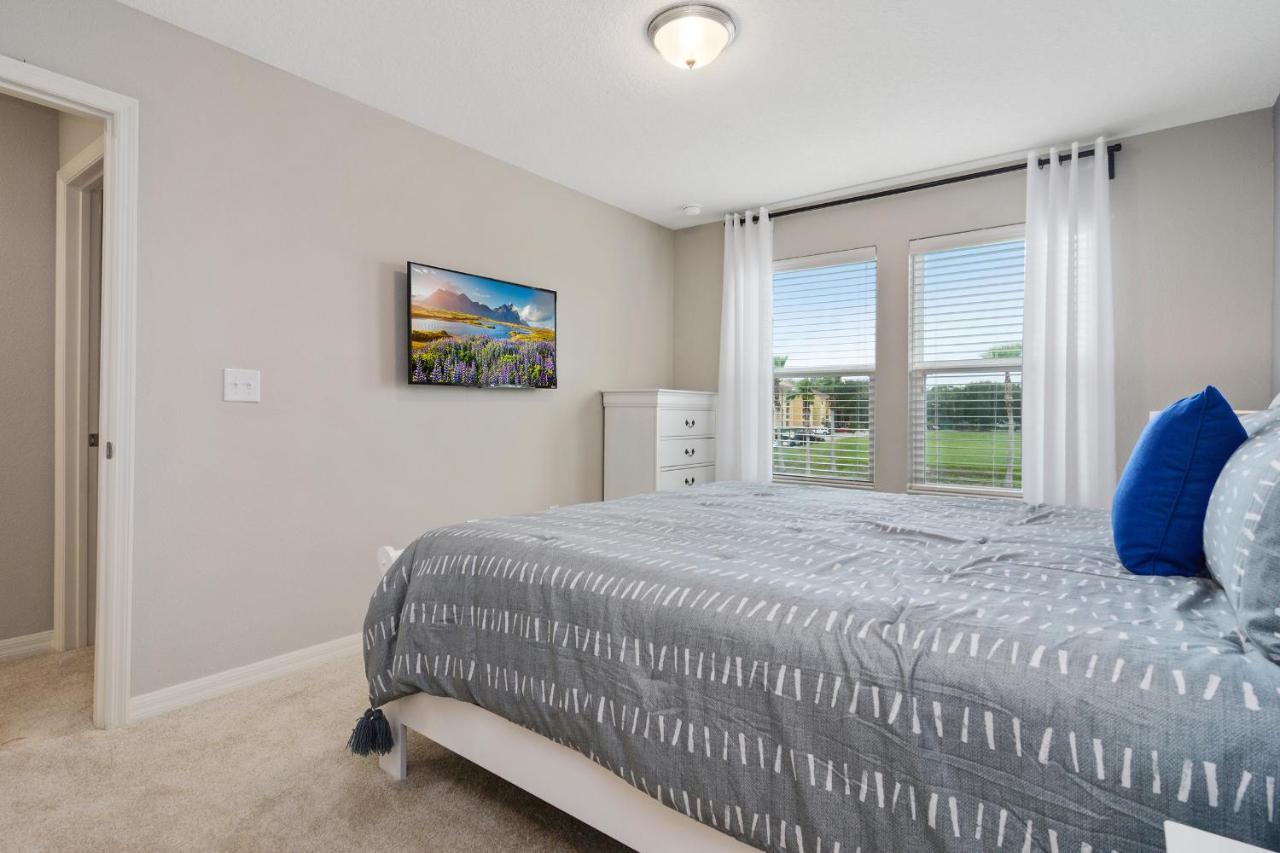 Family Friendly Four Bedrooms 5147a Kissimmee