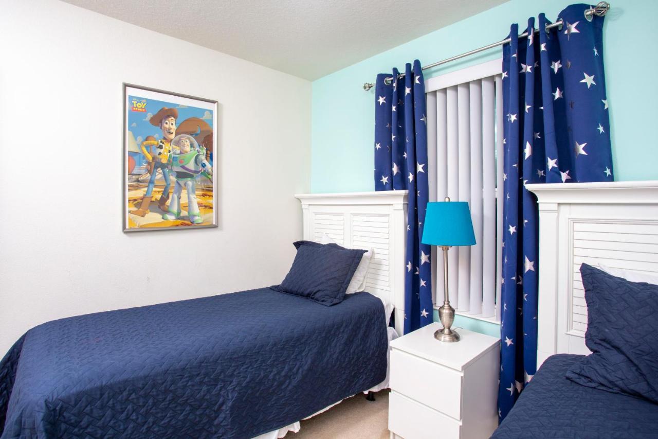 Family Friendly 4 Bedrooms With Gameroom Close To In Compass Bay 5103 *