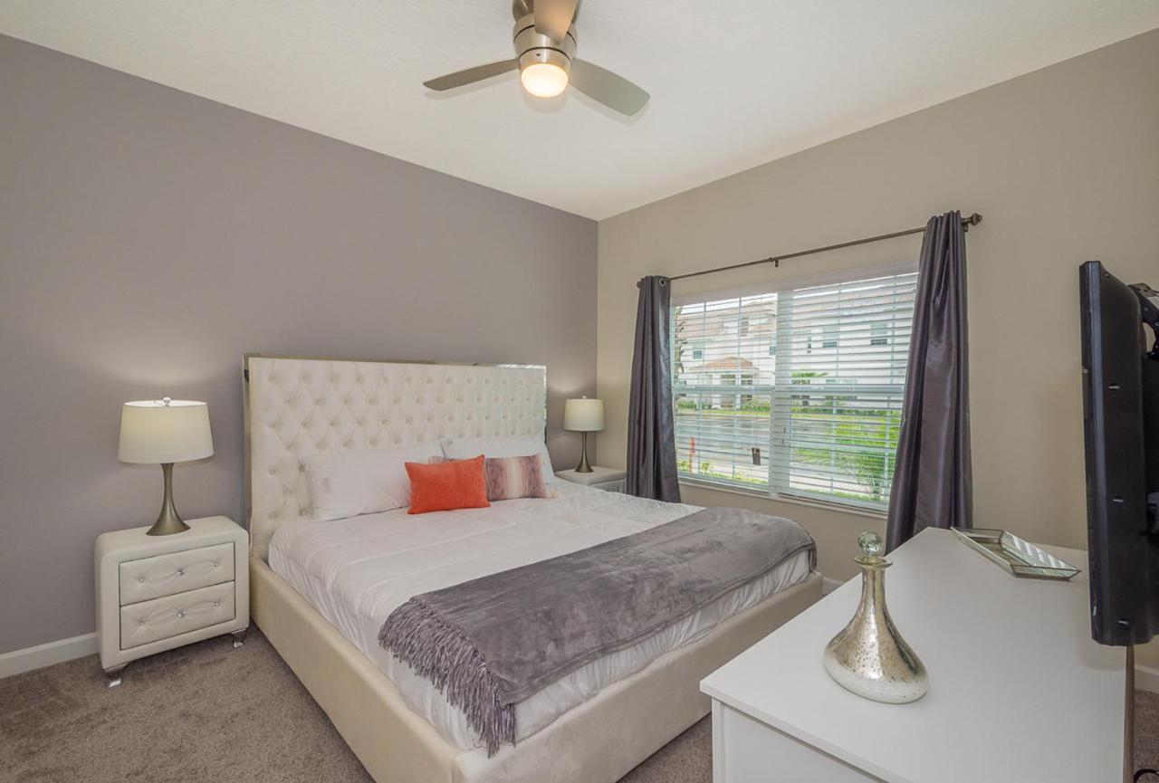 Lovely Townhouse 4beds 3bath Pool 18 Min From Davenport