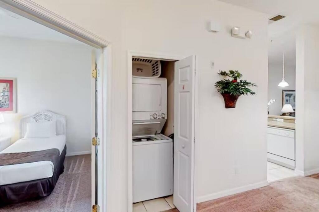 Area 3bd 2ba At Bahama Bay And Apartment