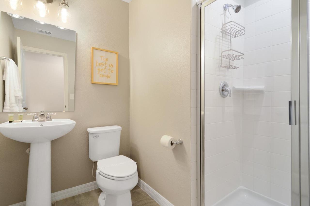 Family Friendly Four Bedrooms 5147a Holiday home Kissimmee