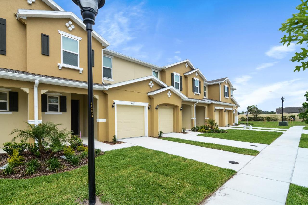 Family Friendly Four Bedrooms 5147a Holiday home Kissimmee
