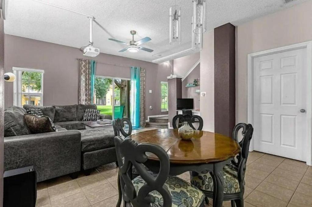 Brand New Oasis 10 Minute Drive To World Kissimmee