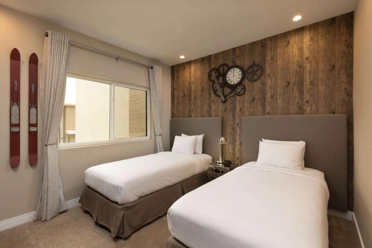 Magic Village Views Trademark Collection By Wyndham 4*