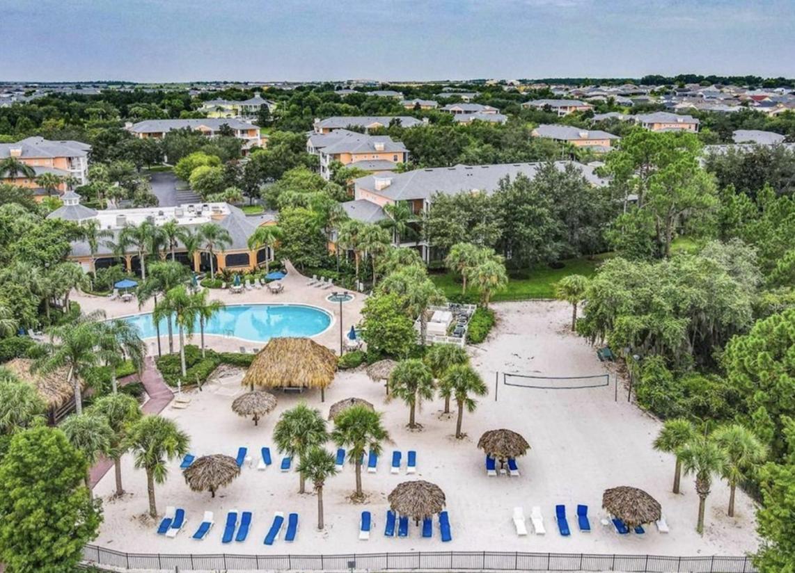 Area 3bd 2ba At Bahama Bay And *