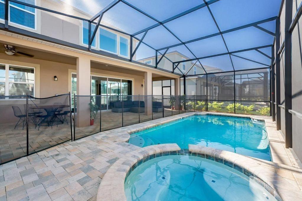 Bsv1529 - Luxury 7 Bedroom 5 Bathroom In The Desirable Solara * Kissimmee