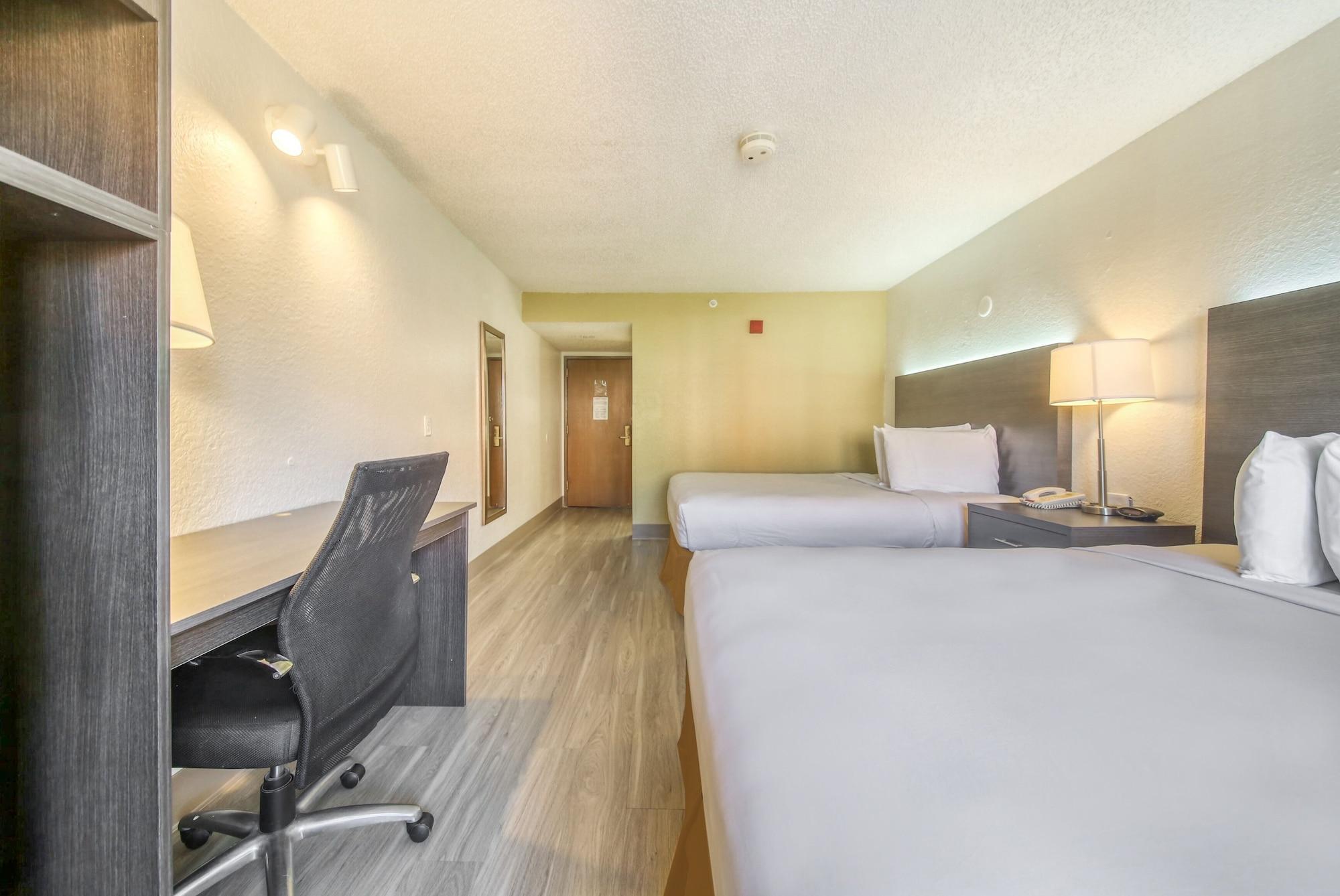 Baymont By Wyndham Orlando-international Dr-universal Blvd Hotel
