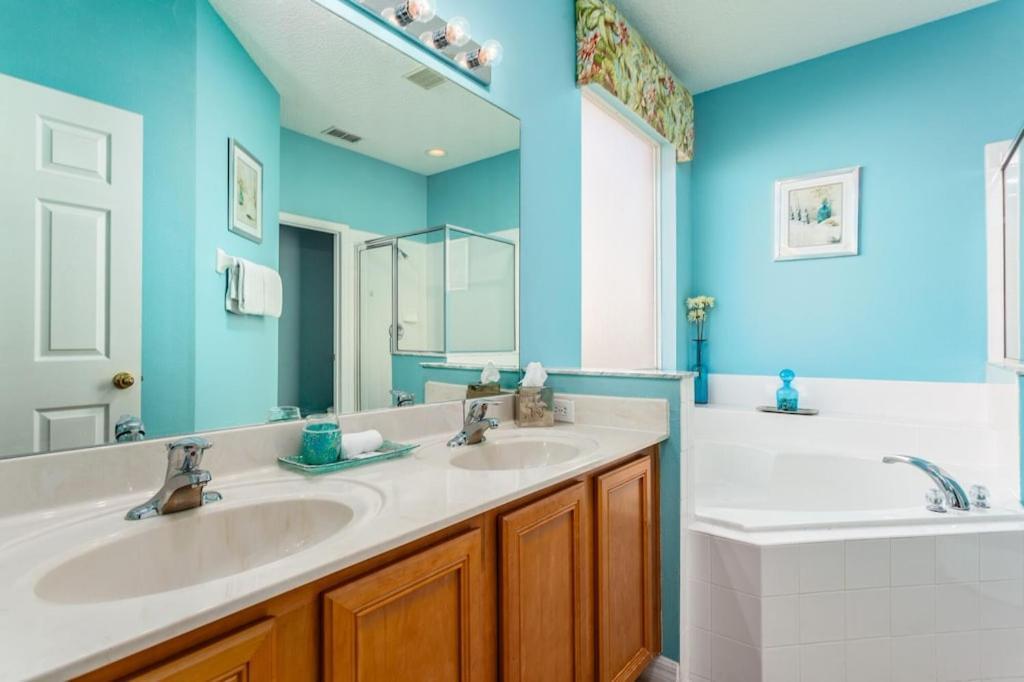 2704 Grand Harbour Holiday home