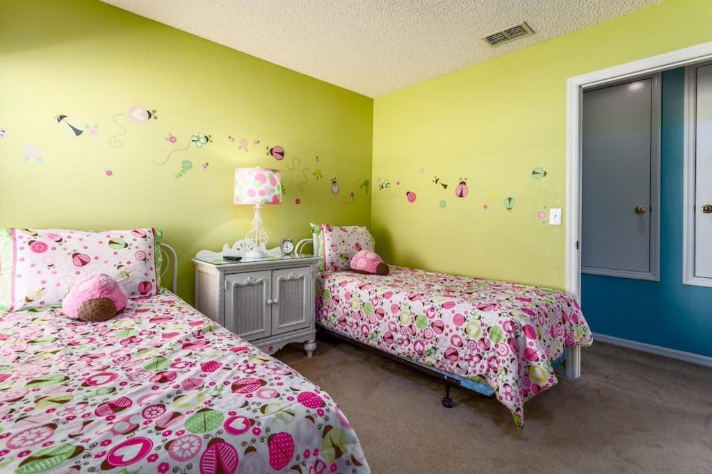 2704 Grand Harbour *