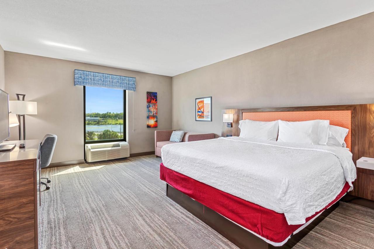 Hampton & Orlando-apopka 3* Forest City