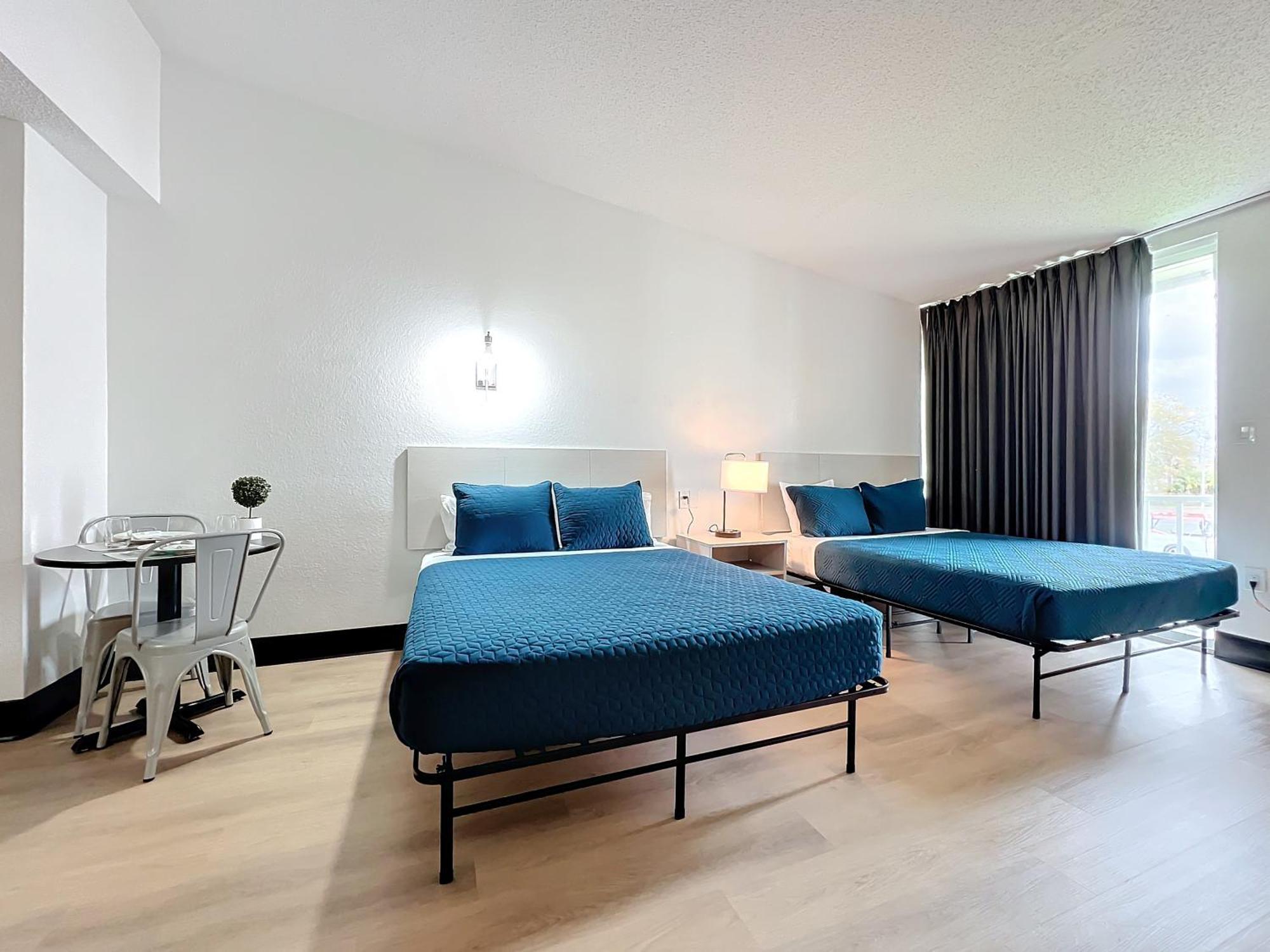 Hotel Stayable East