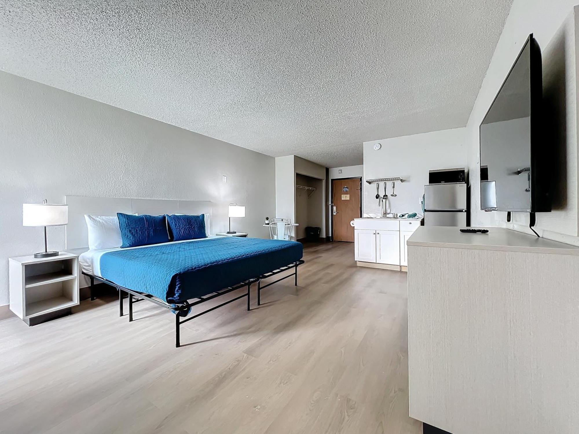 Hotel Stayable East 2*