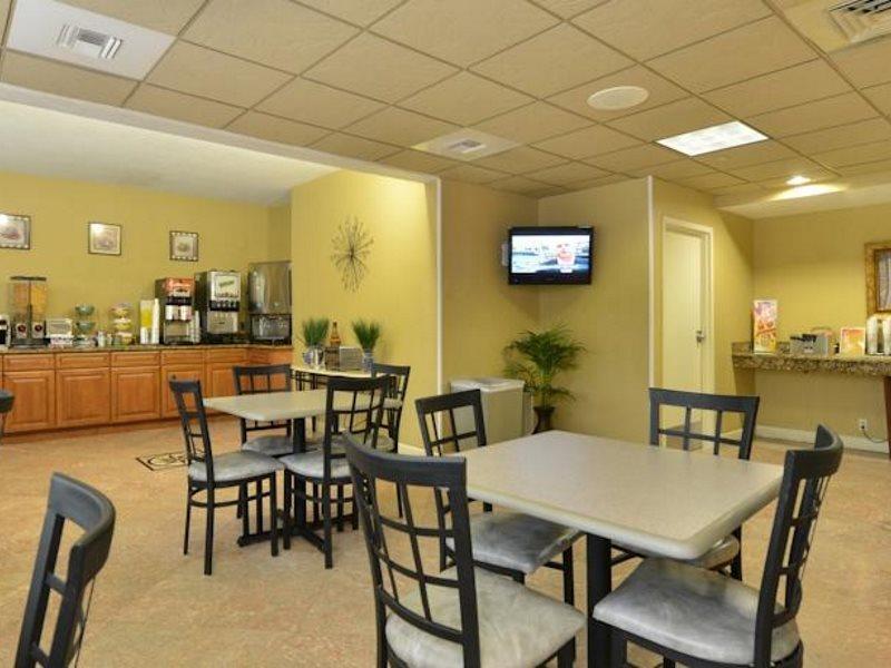 Spark By Hilton Near Universal 3* Orlando