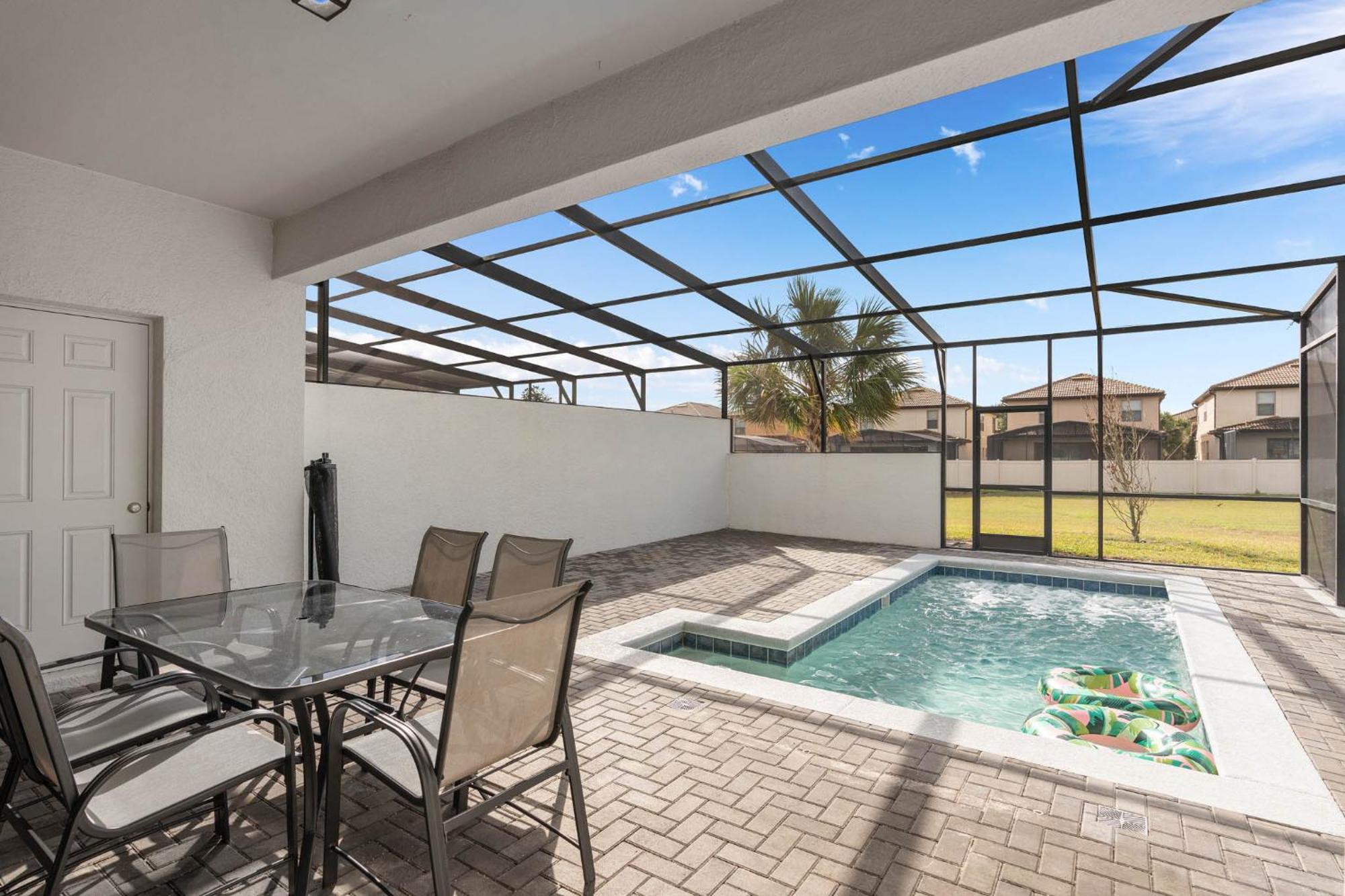 Family Oasis Apartment