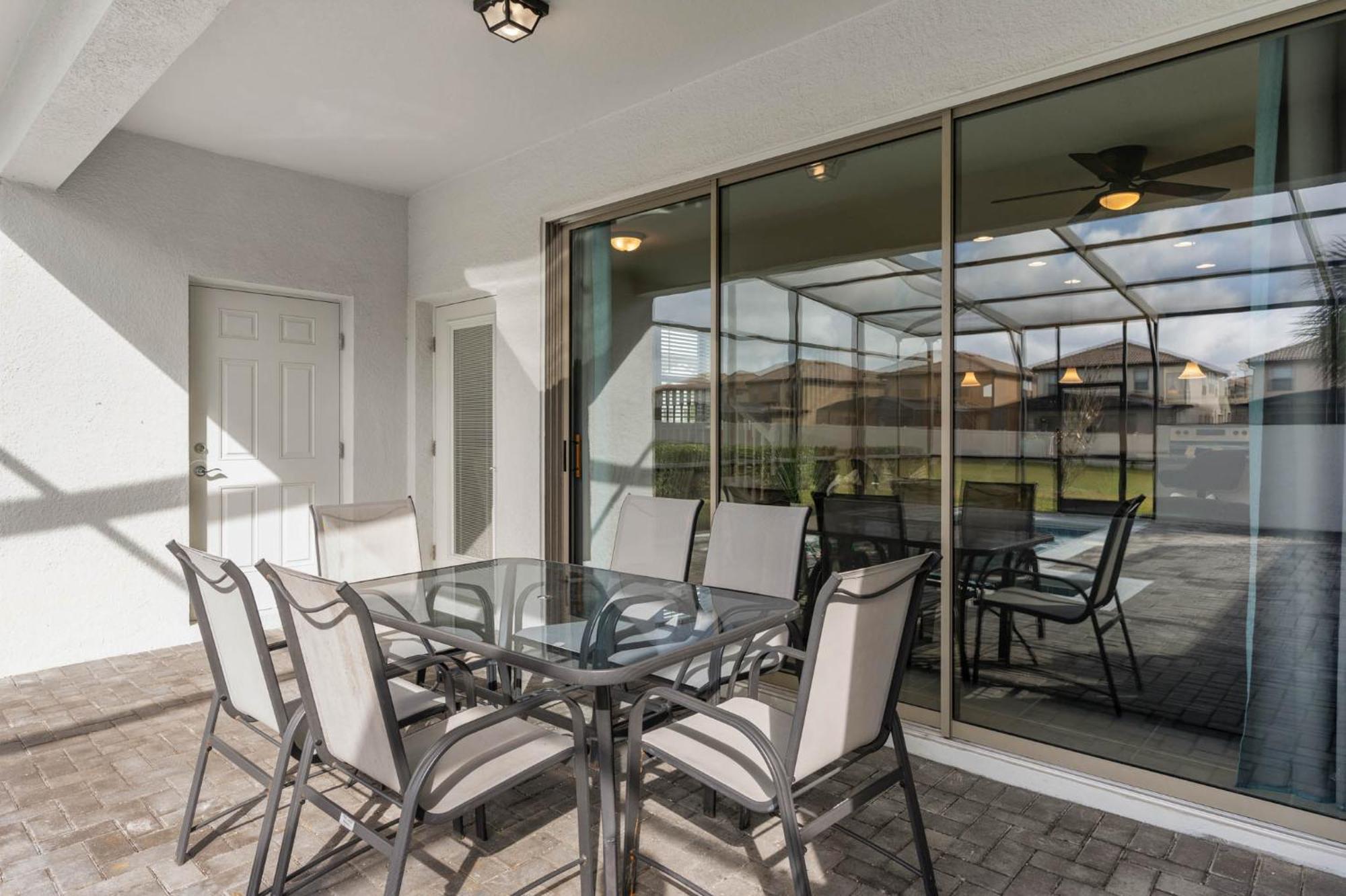Family Oasis Apartment