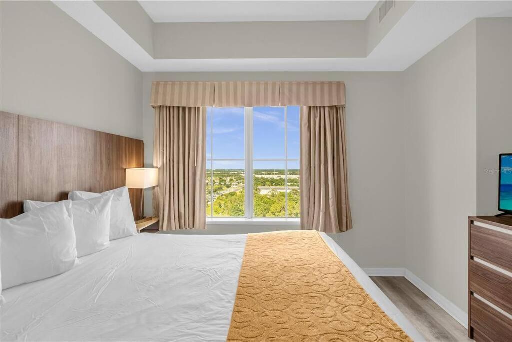 Premier Near & Universal * Orlando