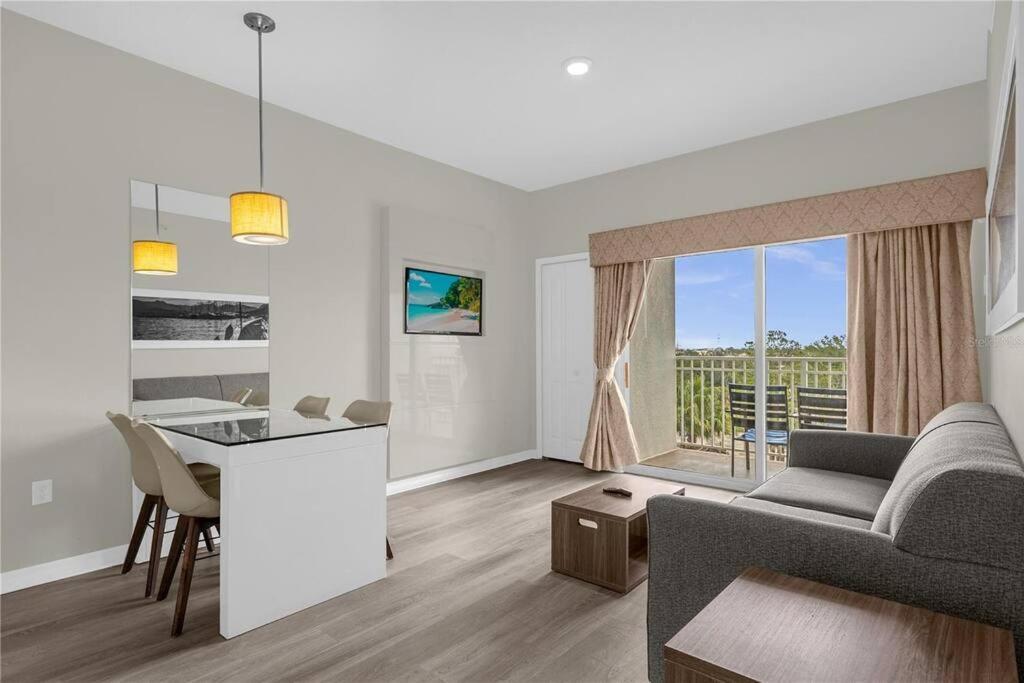 Apartment Premier Near & Universal *