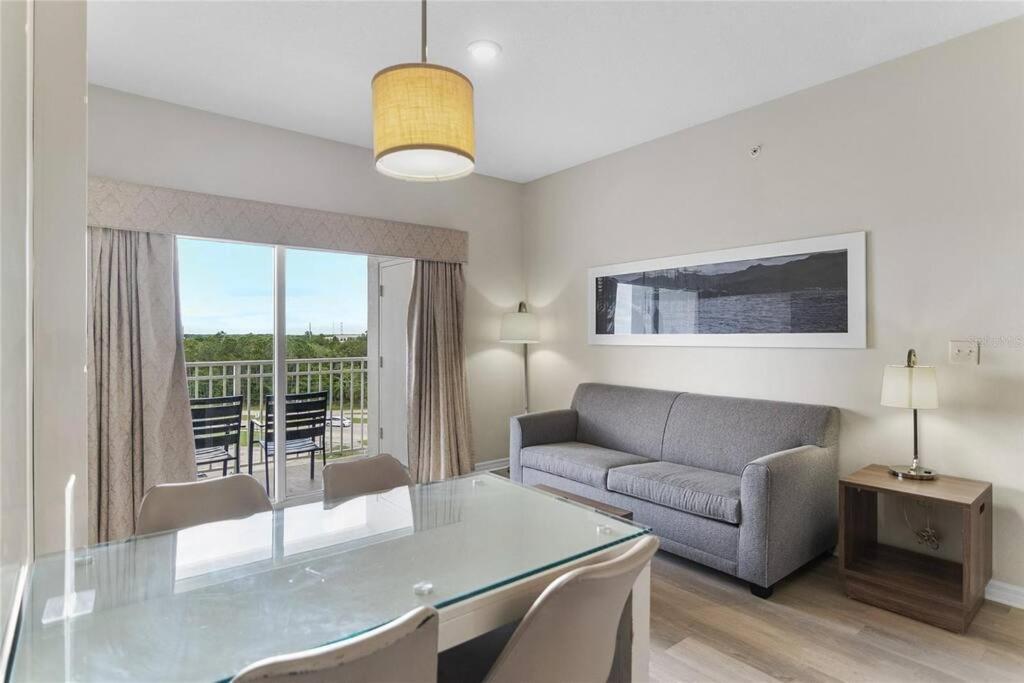 Premier Near & Universal Apartment Orlando