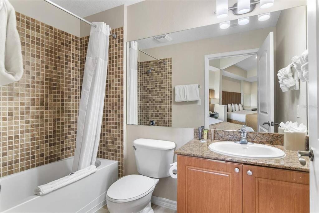 Premier Near & Universal Apartment Orlando