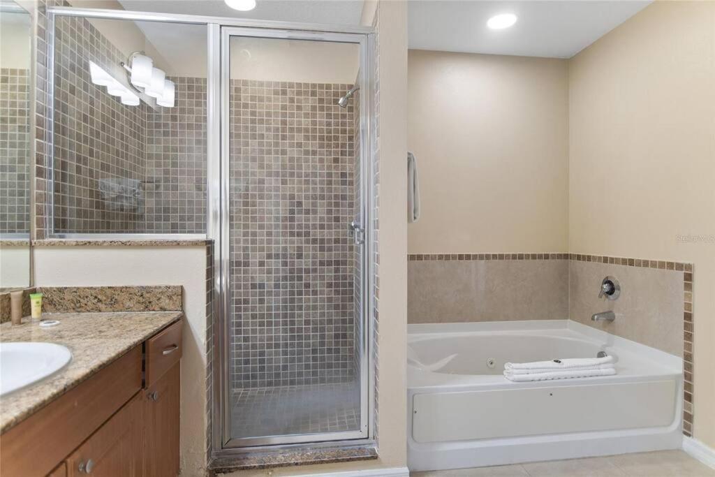 Premier Near & Universal Apartment Orlando