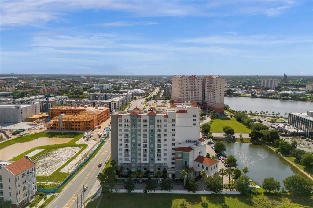 Apartment Premier Near & Universal