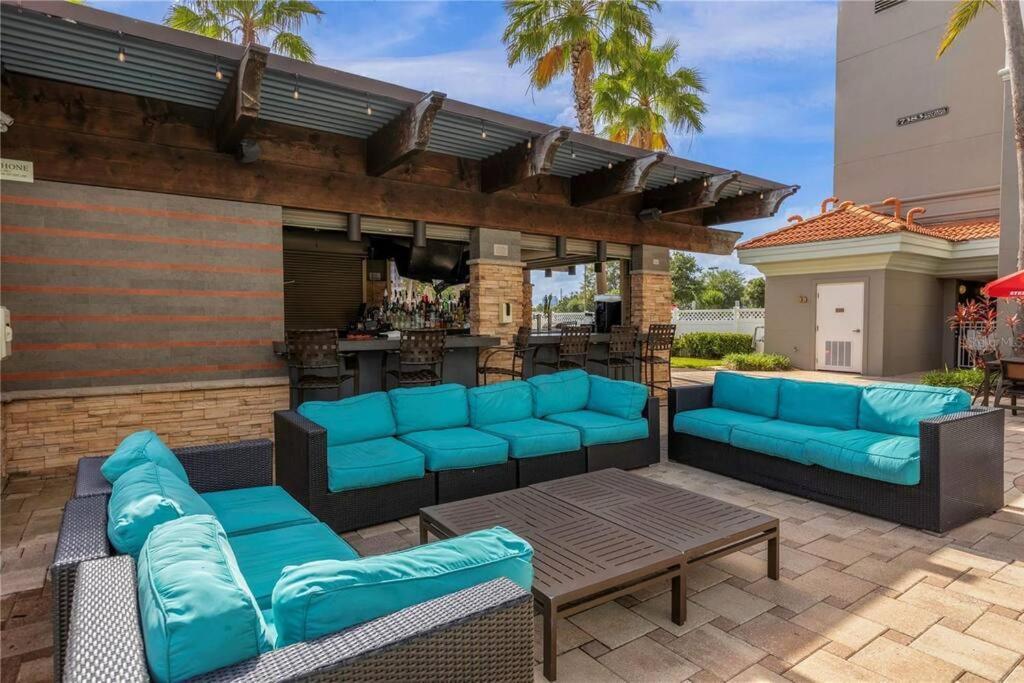 Premier Near & Universal Apartment *