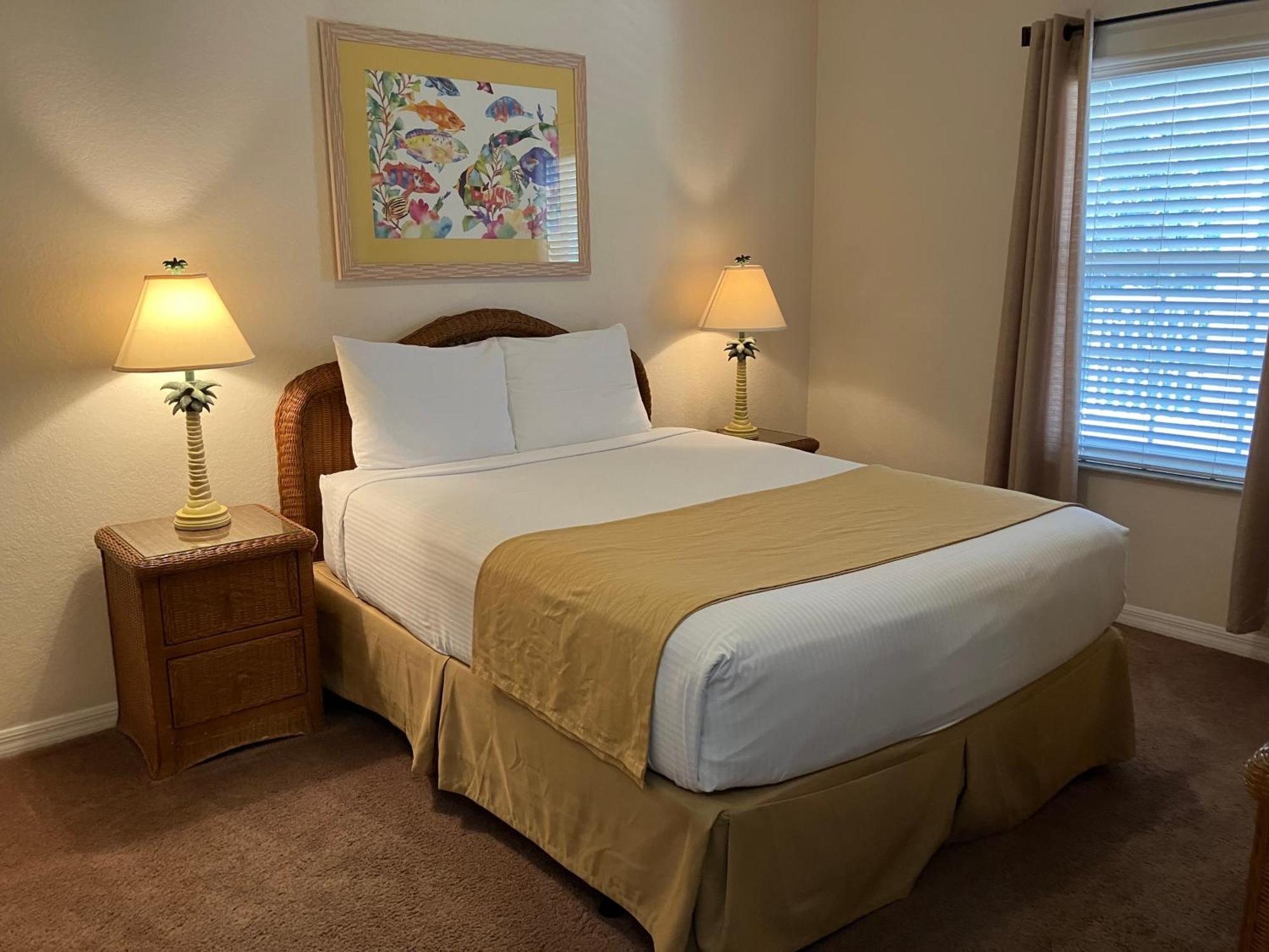 Apartment 16109 Bahama Bay *