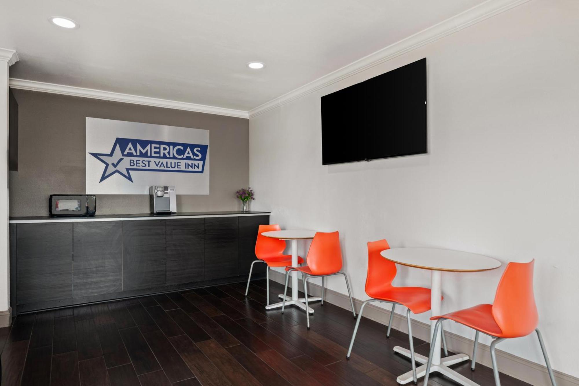 Americas Value Orlando, Fl 2*