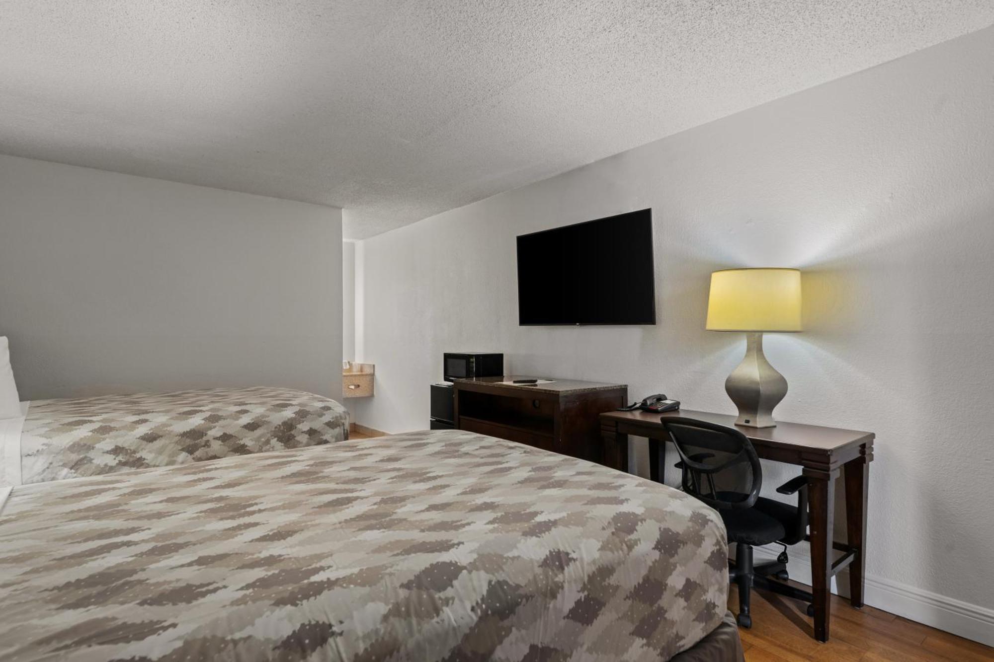Americas Value Orlando, Fl Hotel Williamsburg