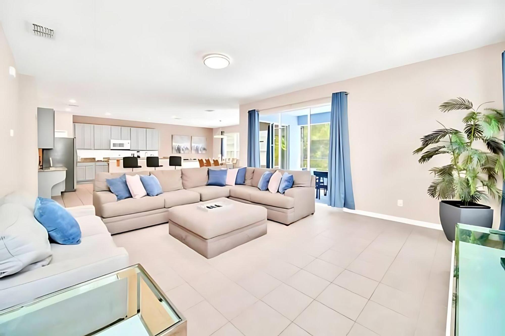 6br Near - With Private Pool Hot Tub And Games