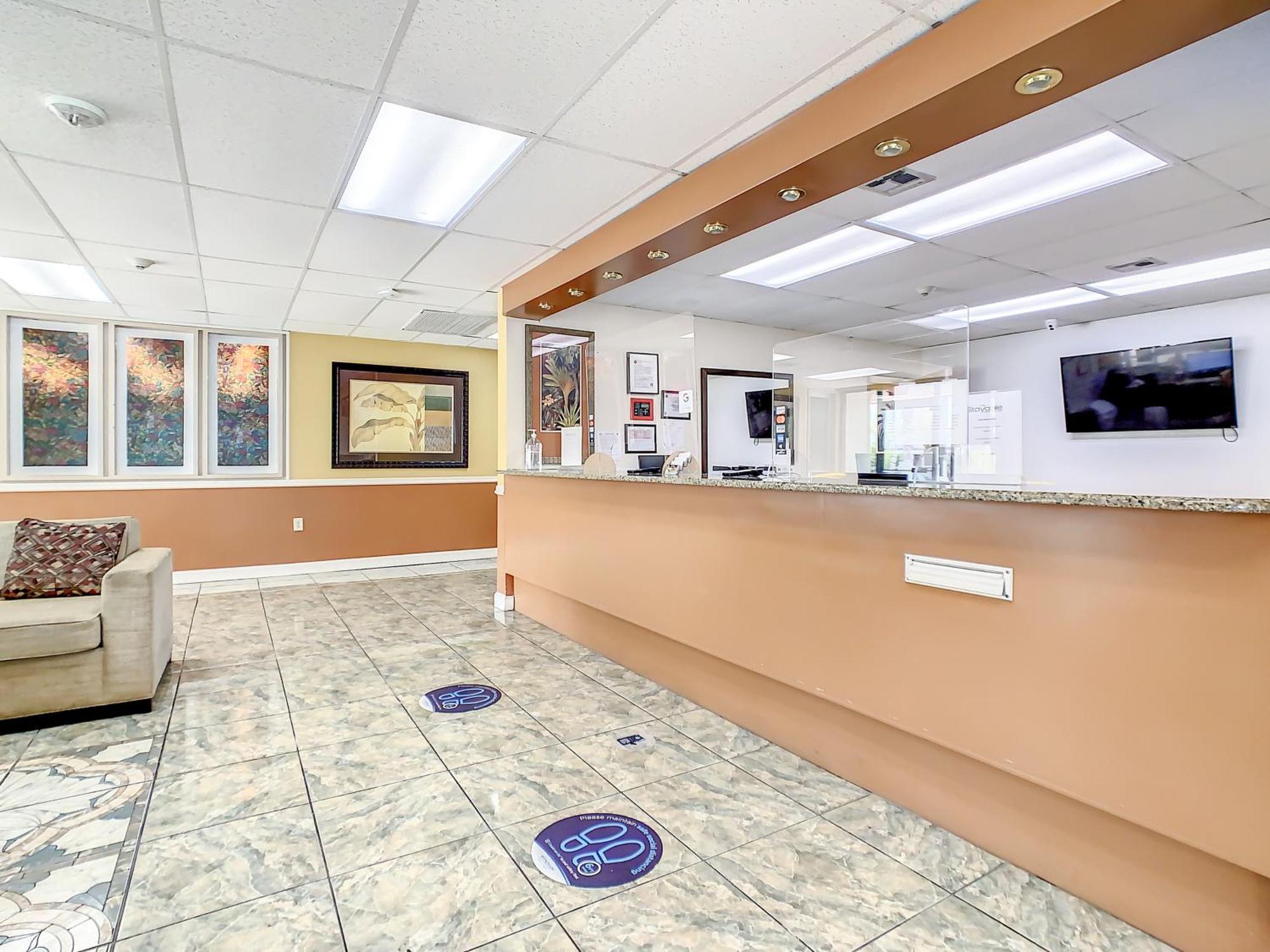 Stayable East 2* Kissimmee