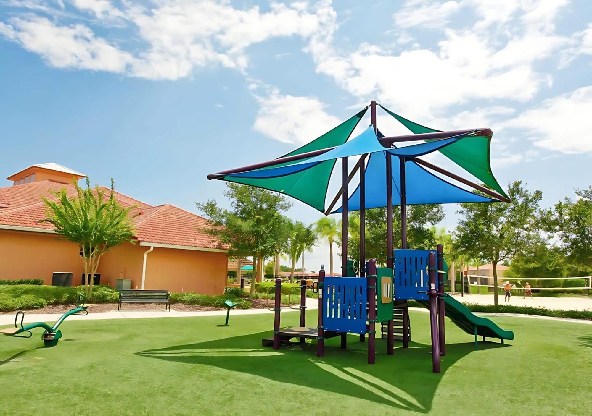 8br Family With Pool And Hot Tub * Kissimmee