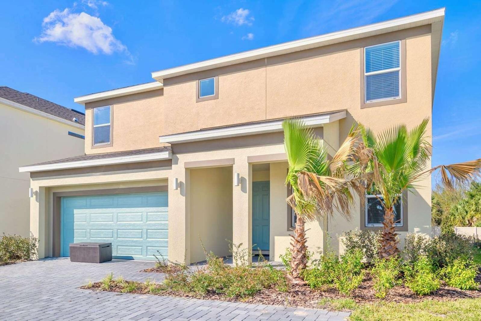 Holiday home 8br Family With Pool And Hot Tub