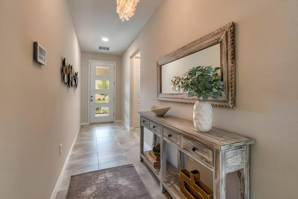 Dluxx Gorgeous Close To At Solara 1706 * Kissimmee