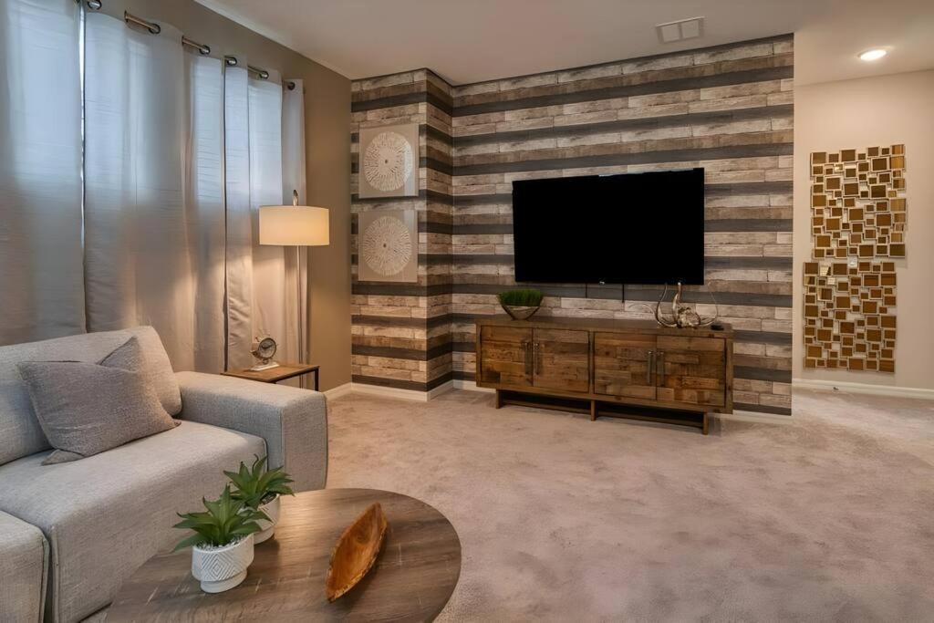 Dluxx Gorgeous Close To At Solara 1706 * Kissimmee
