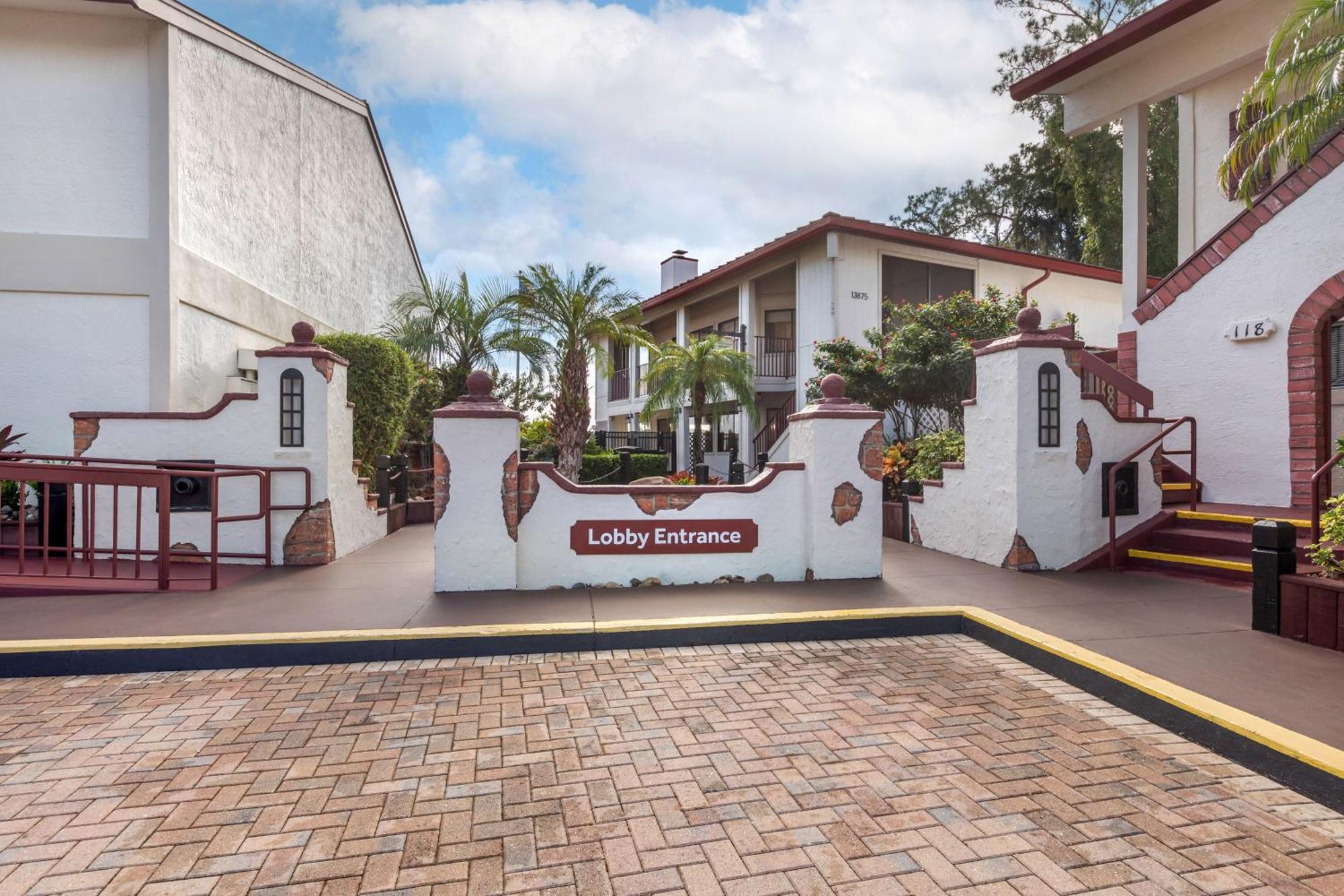 Bryan's Spanish Cove Resort 3*