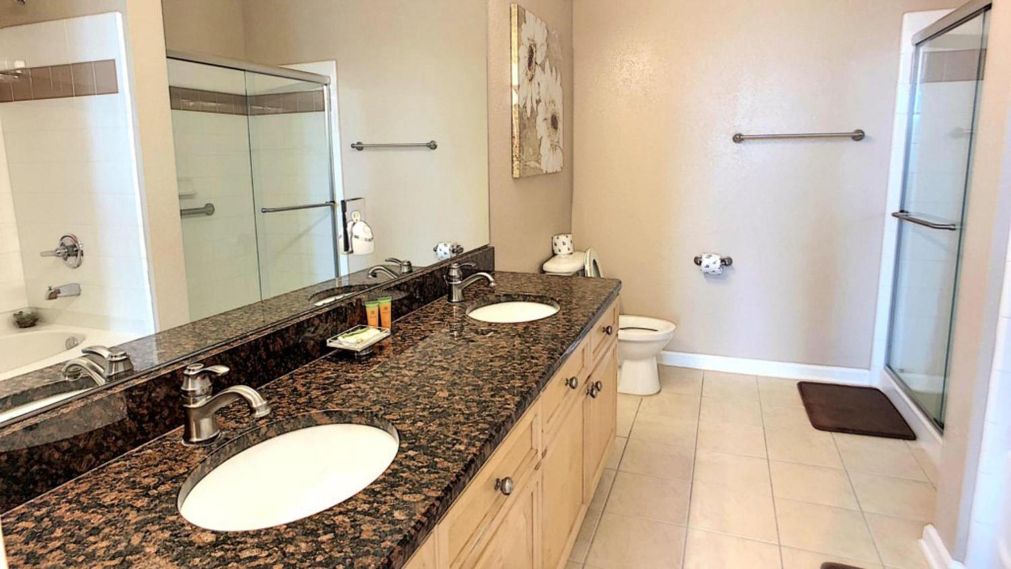 Bibbidi Bobbidi Bunkin Apartment Davenport