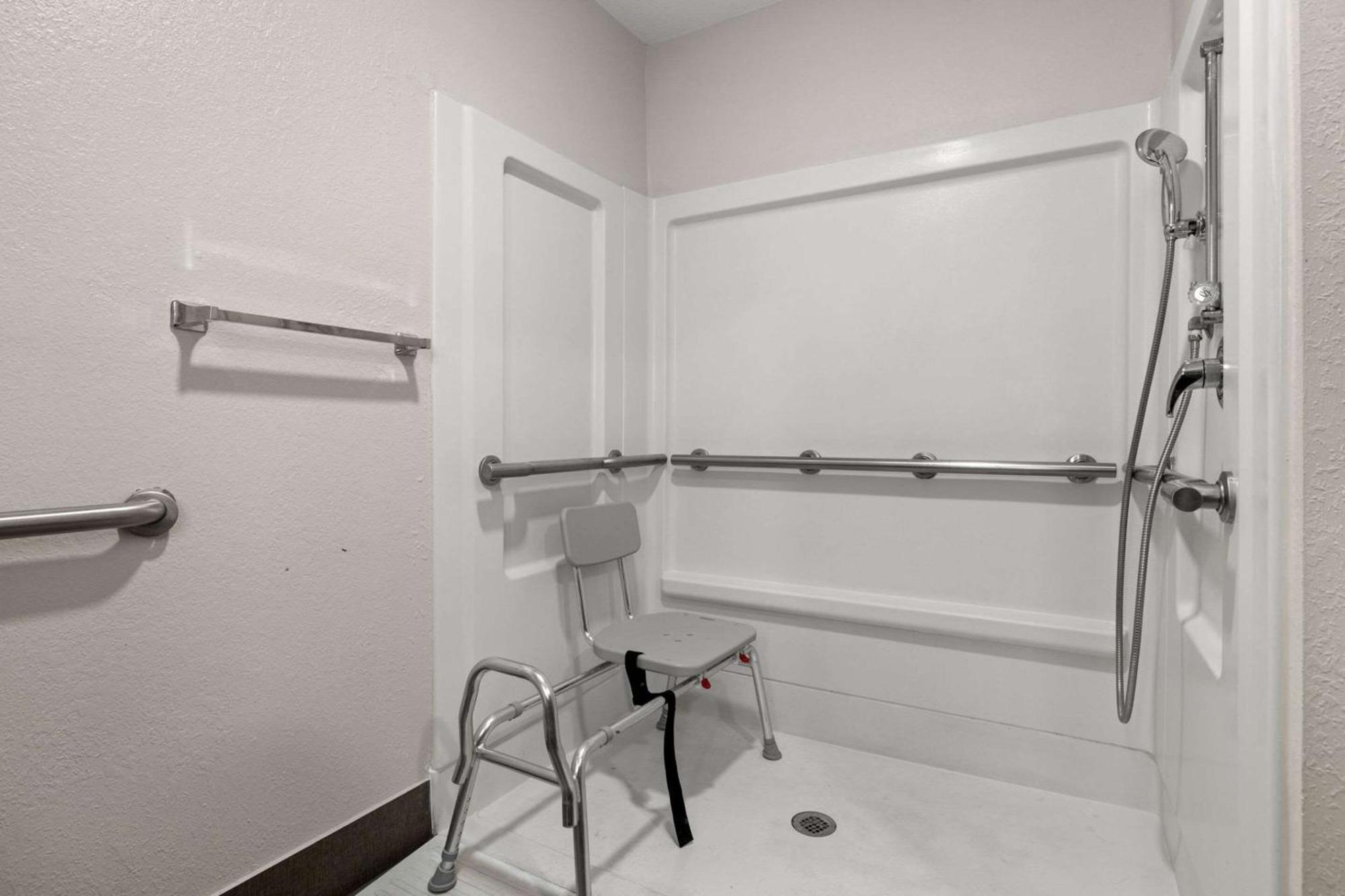 Clarion Pointe I-4 Hotel Lakeland
