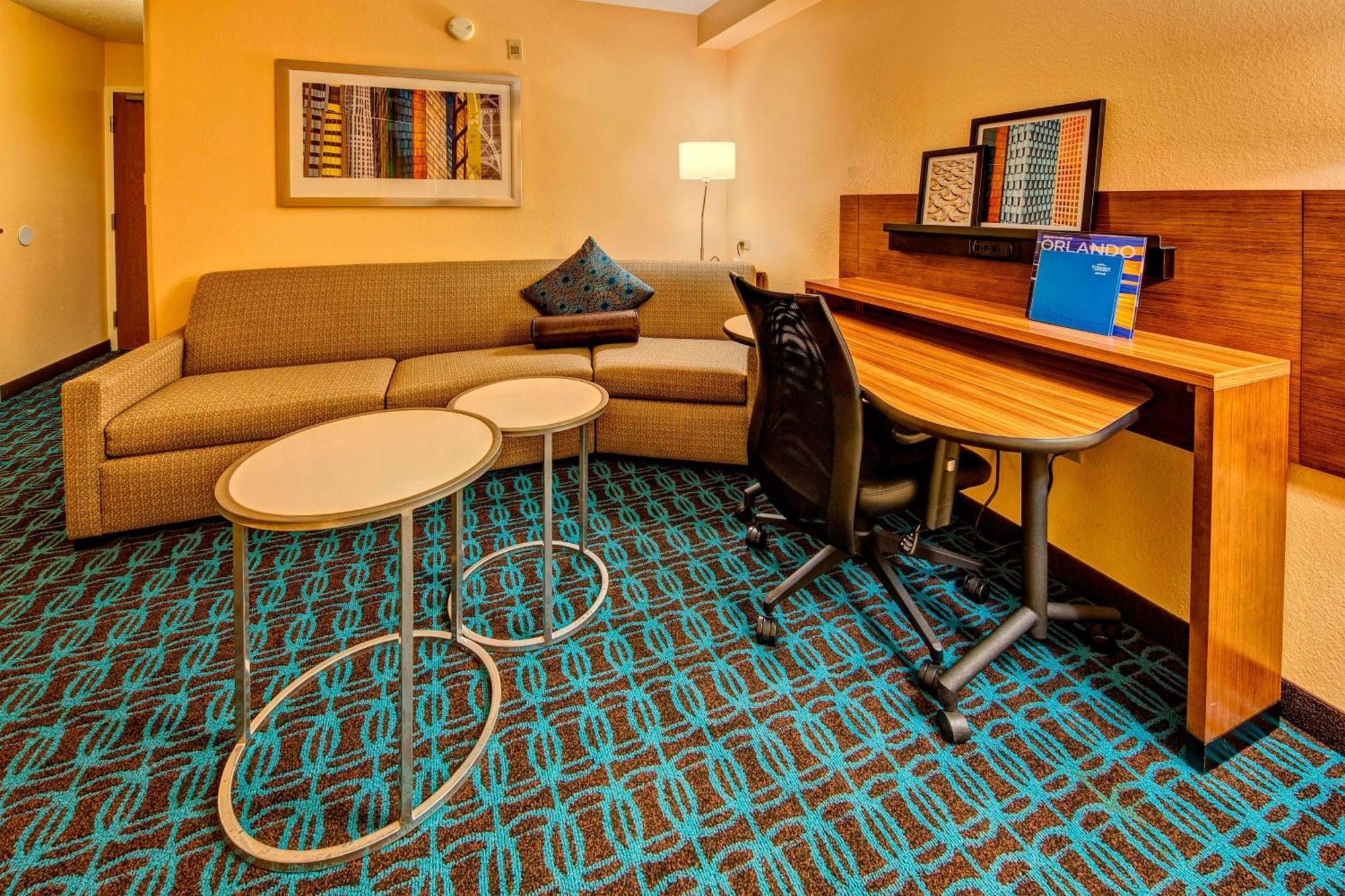 Hotel Fairfield And By Marriott Near Universal Orlando