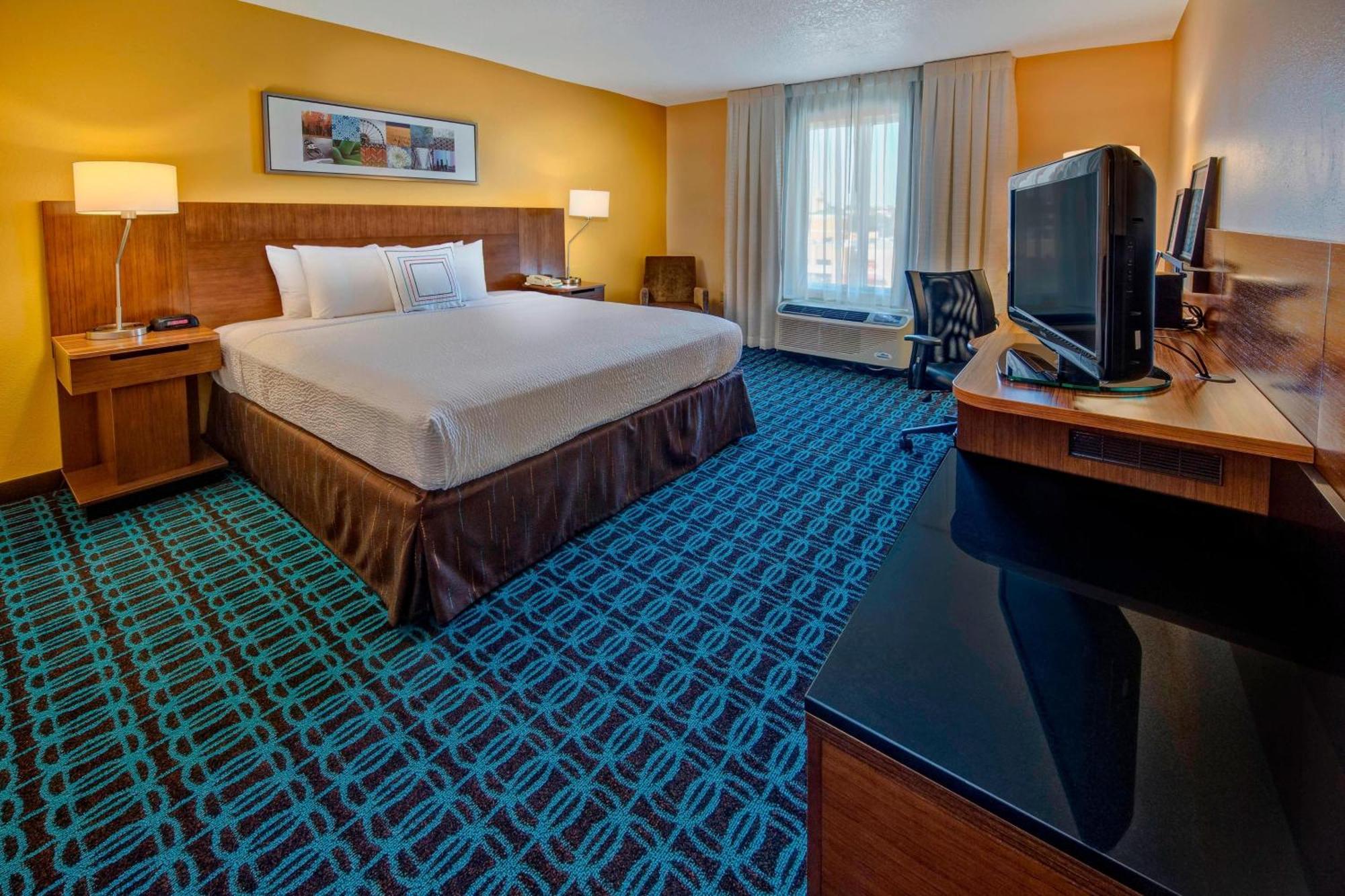 Fairfield And By Marriott Near Universal 3* Orlando